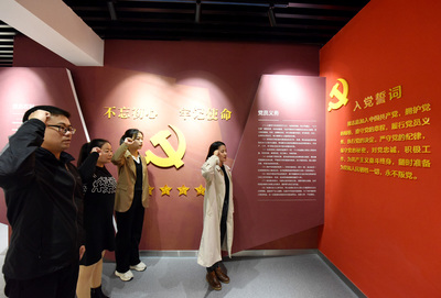 蘇灣鎮傾力打造黨性教育“紅色熔爐”